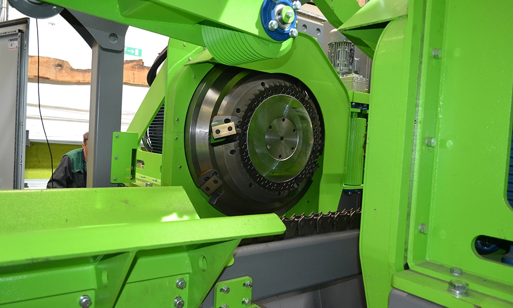 Chipper canters - opti fast sawing line